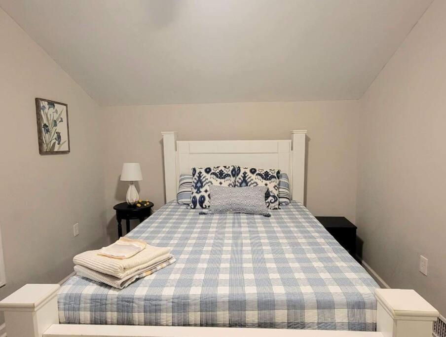 Refreshed!! Private 4Brms 2 Bath - 2 King Beds!! Villa Smyrna Exteriör bild